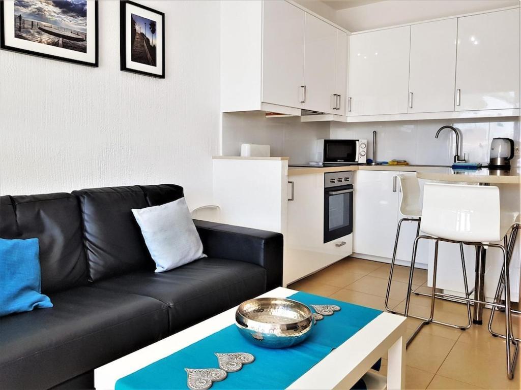 Edificio Verdemar - Stunning 1 Bed Apartment With Pool & Sea Views Nerja Εξωτερικό φωτογραφία